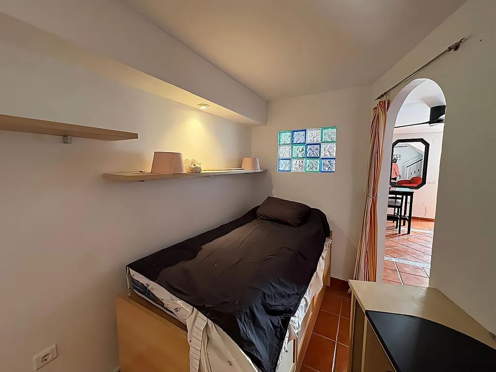 Chambres - Terraced Semi-detached House with Pool in Viña Málaga