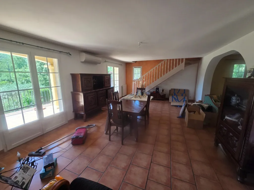 Söögituba - Charming Villa with Terrace in Cendras