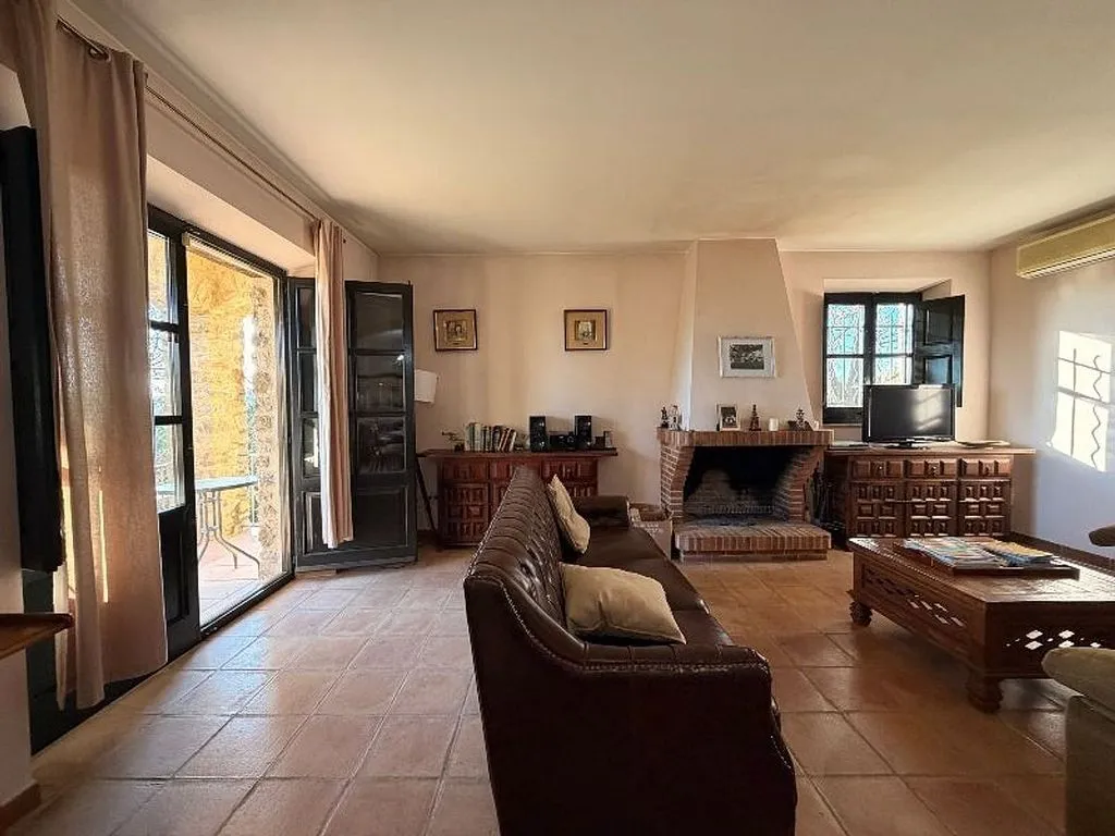 Elutuba - Luxury Stone House with Pool in Garrigoles