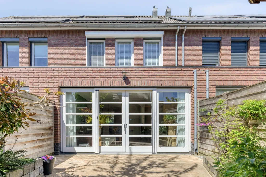 Välivaade - Modern Bungalow with Solar Panels in Someren