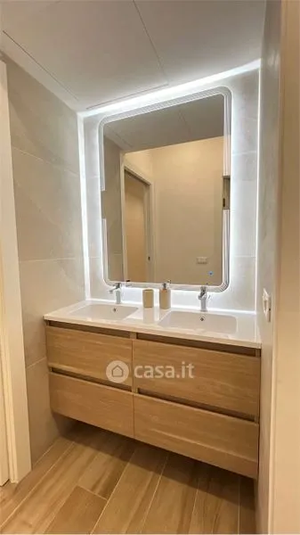 Vannitoad - Modern Flat with Balcony in Como