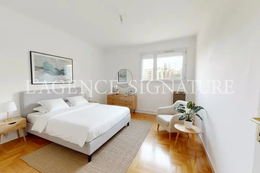 Magamistoad - Traversant Apartment with Terrace in Le Cannet