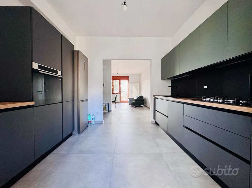 Cuisine - Fully Renovated Apartment with Panoramic Balcony in L'Aquila