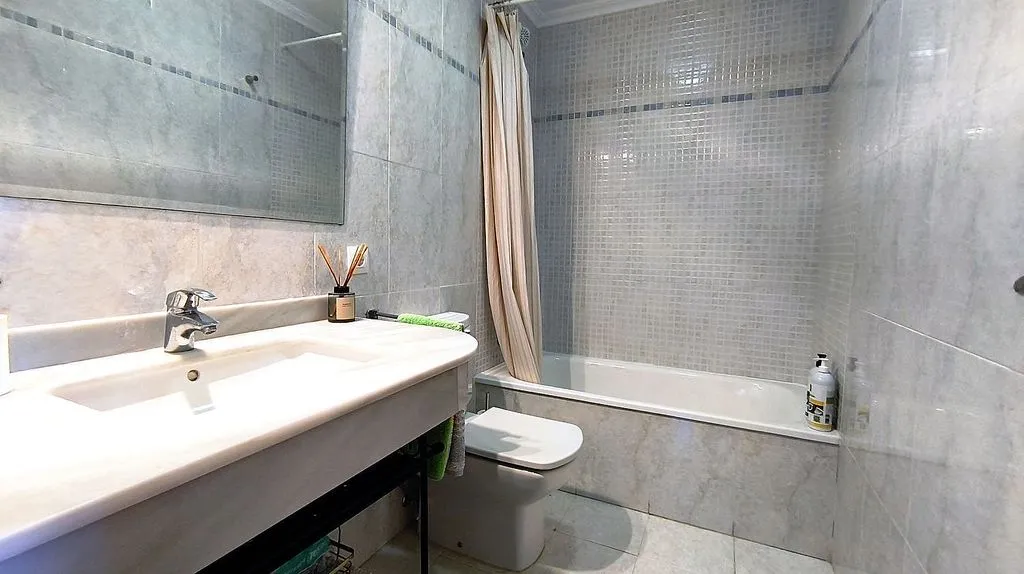 Salles de bain - Penthouse with Pool and Sea View in La Sella