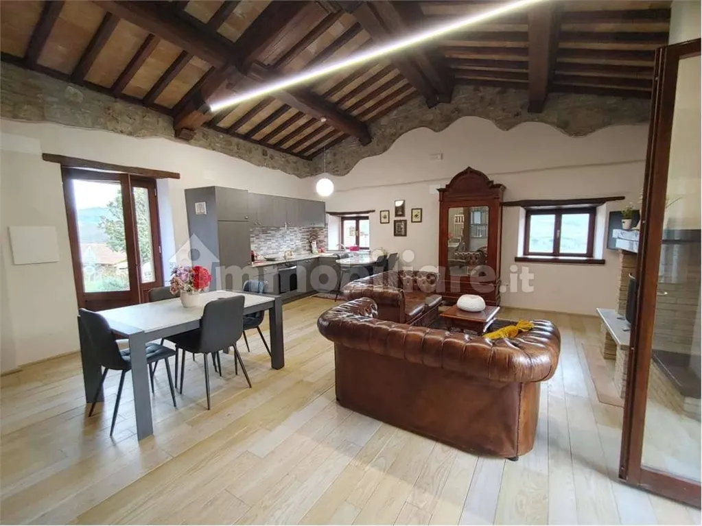Söögituba - Rustic House with Private Garden in Todi