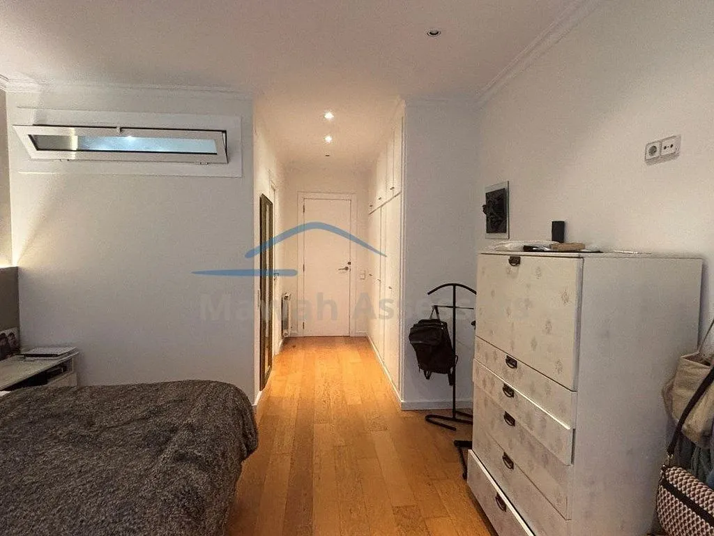 Chambres - Luxury House with Lift in Sabadell Centre