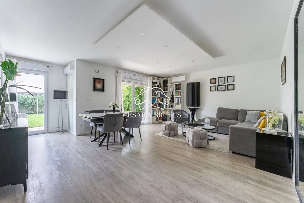 Elutuba - Luxury Apartment with Private Garden in Villeurbanne