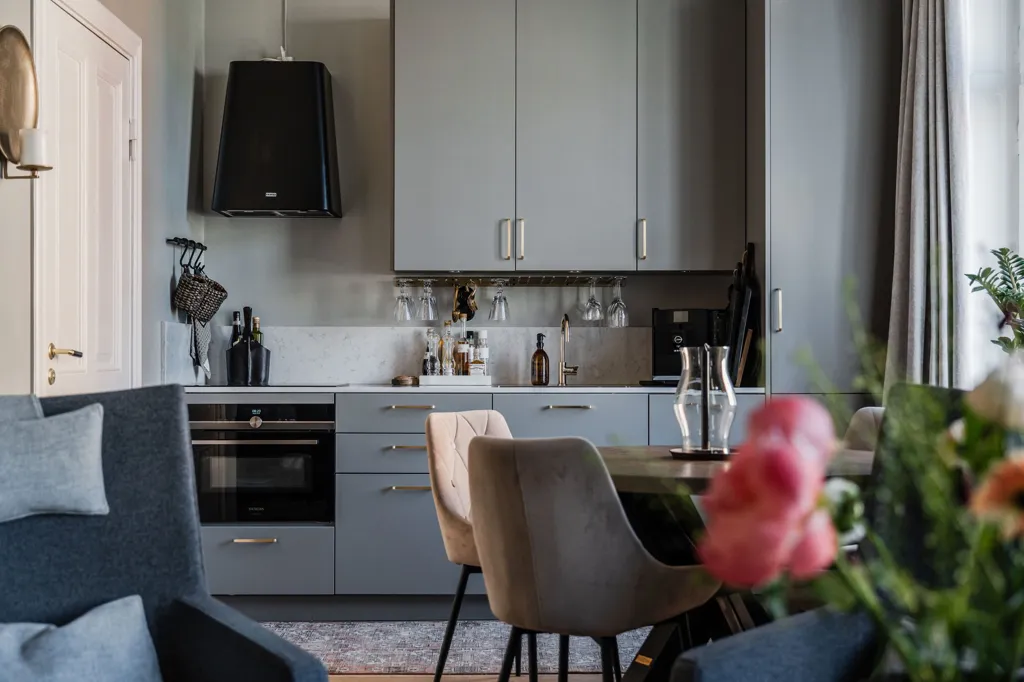 Cuisine - Renovated Flat with Jugend Style in Uppsala