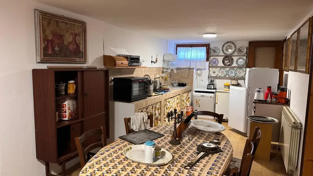Salle à manger - Terraced Villa with Private Parking in Luni