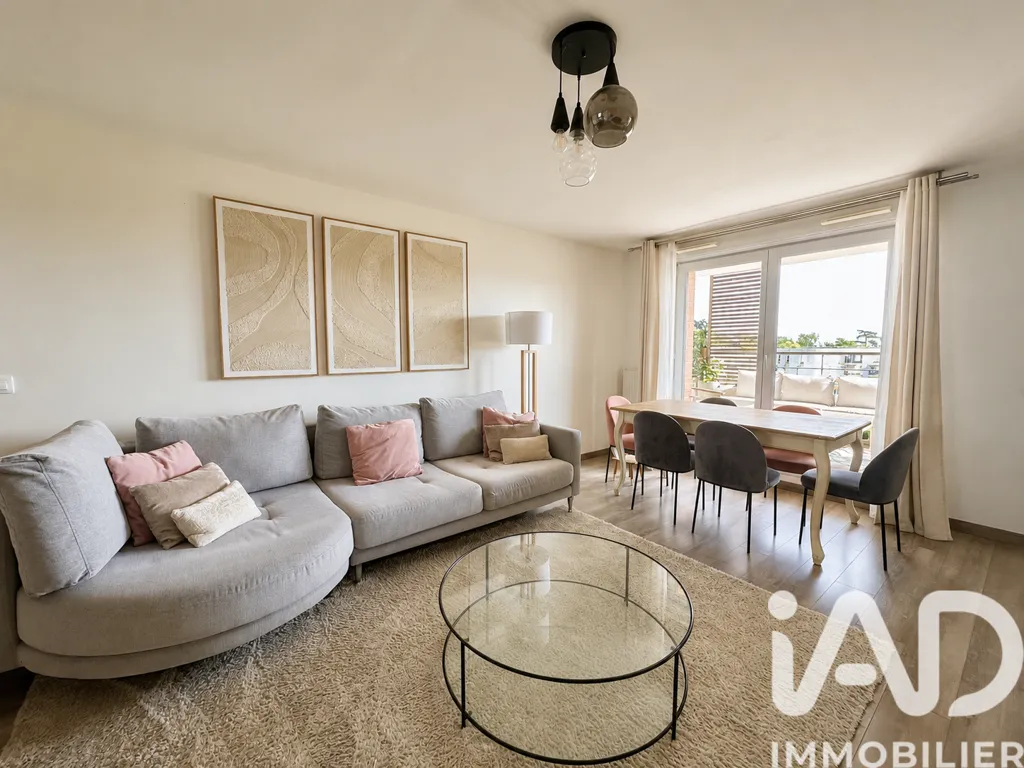 Elutuba - Modern Apartment with Park View in Valenton