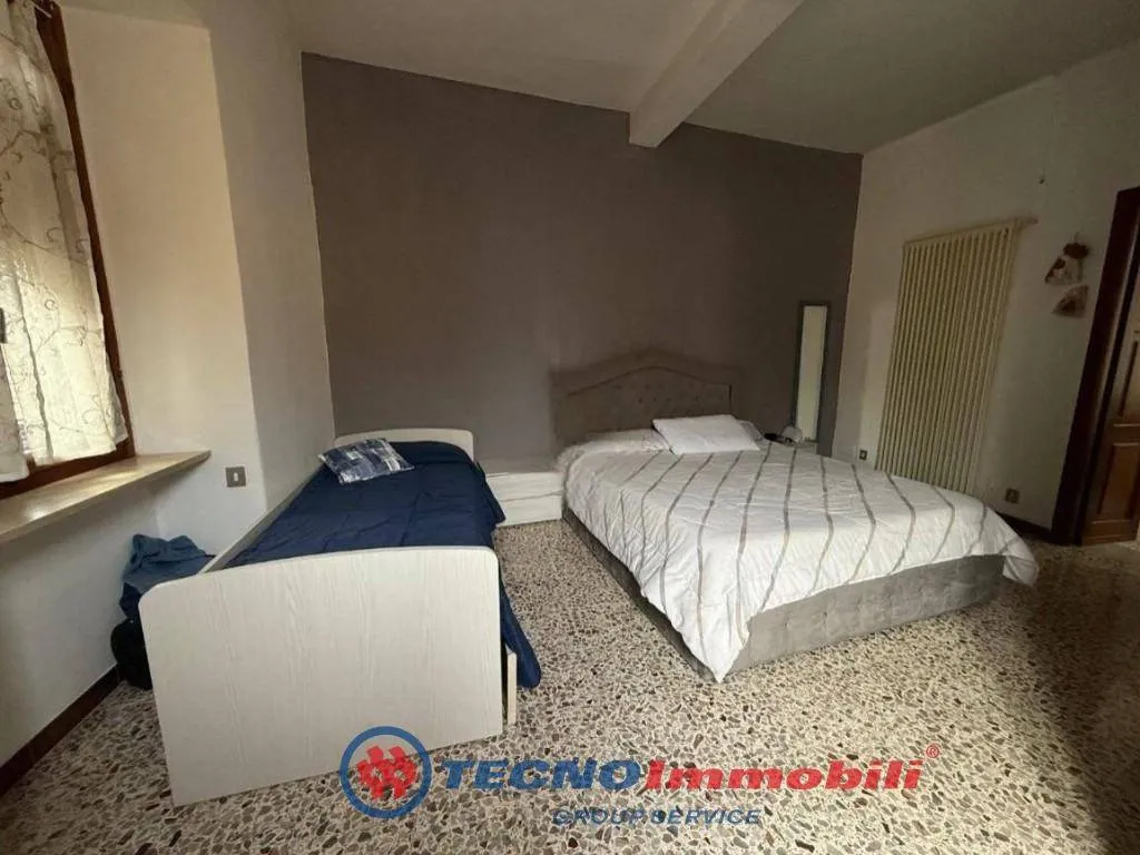 Chambres - Historic Townhouse with Attic in Lanzo Torinese