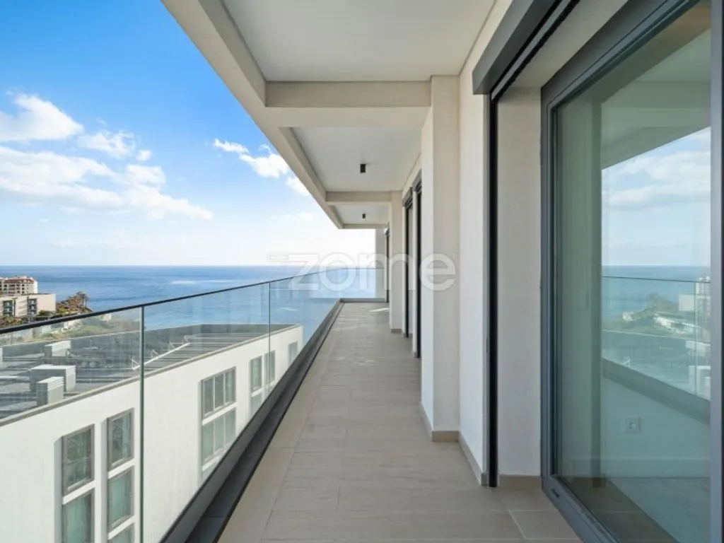 Balcony - Luxury Flat with Atlantic View in Funchal