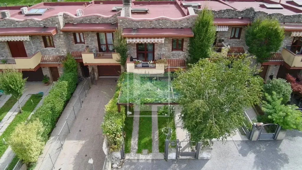 Vue aérienne - Terraced Villa with Garden in Gavardo