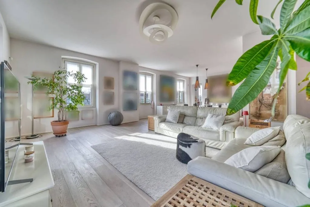 Séjour - Luxury Apartment with Triple Exposure in Milan