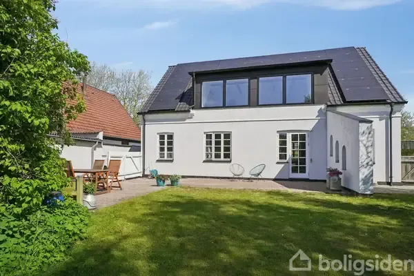 Exterior - Central Villa with Garden in Roskilde