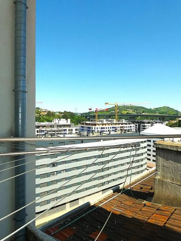 Balcon - Apartment with Balcony in Arrontegi Centre