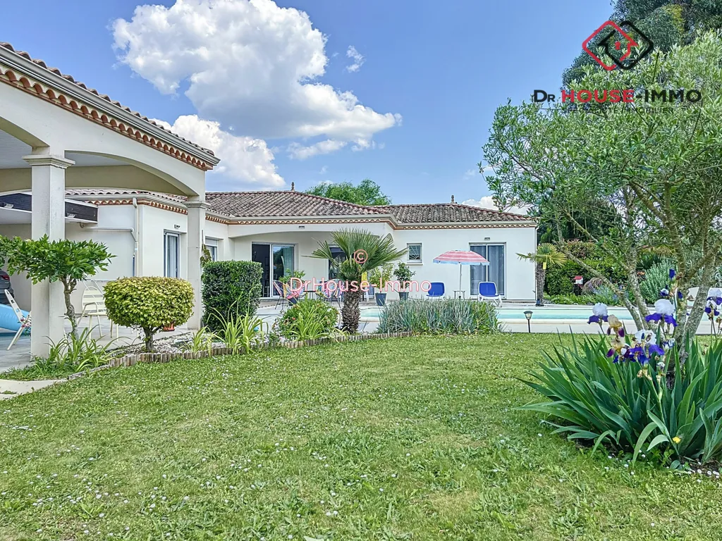 Giardino - Villa with Pool in Saint-Léon-sur-l'Isle