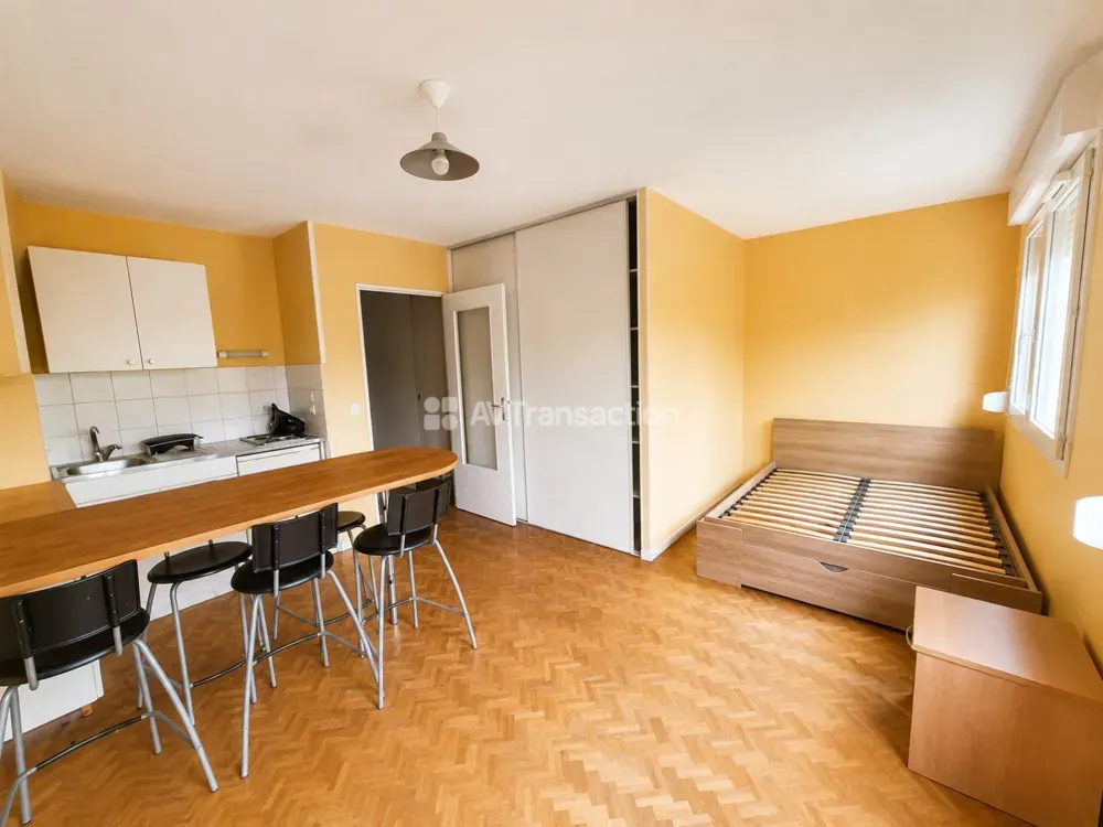 Cuisine - Studio avec Ascenseur dans le 3ème Arrondissement