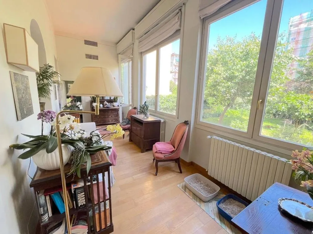 Elutuba - Luxury Flat with Private Garden in Florence