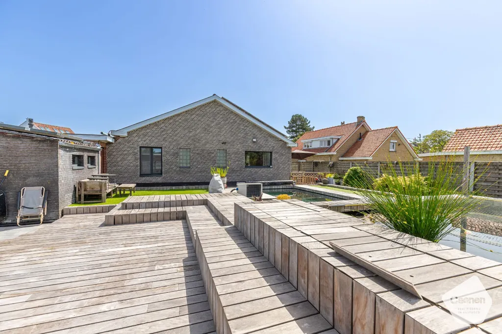 Bassein - Modern Bungalow with Pool in Zedelgem