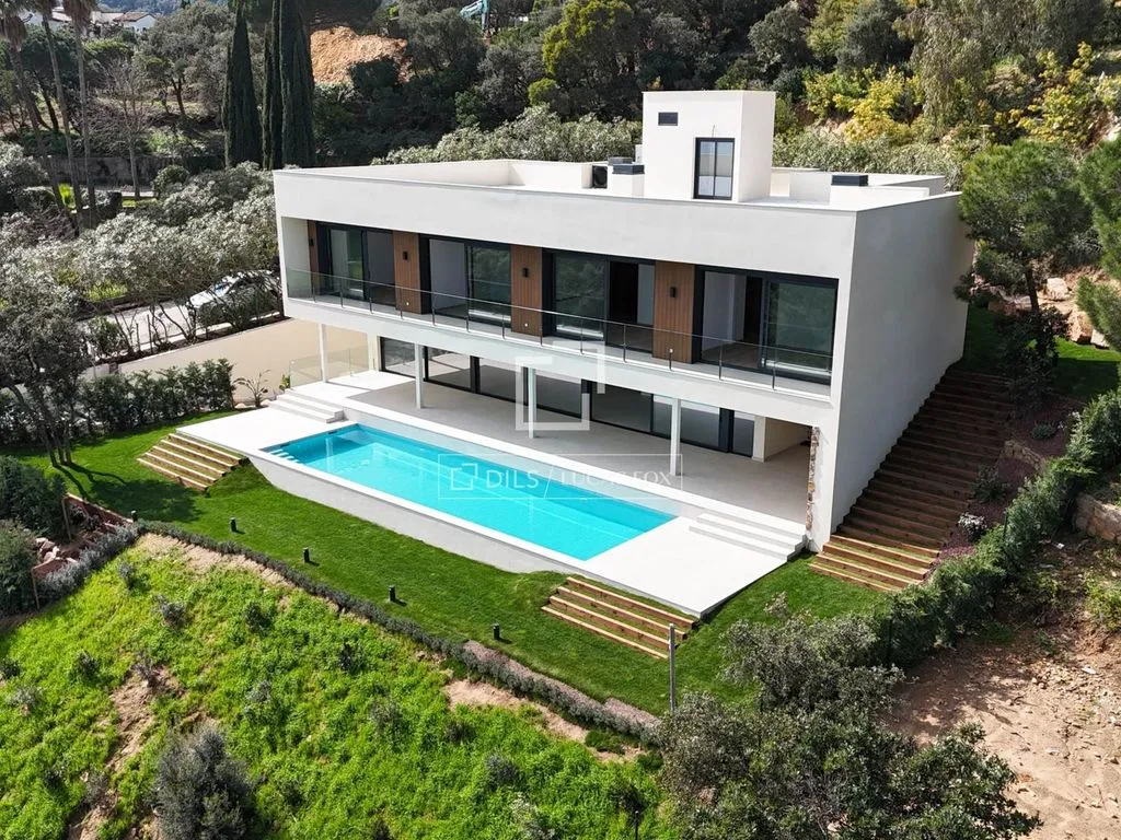 Vue aérienne - Newly Built Villa with Sea Views in Platja d'Aro