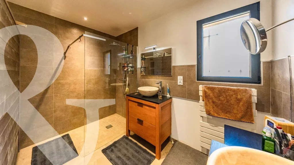 Vannitoad - Ground Floor House with Pool in Paradou