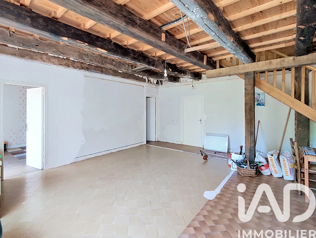 Pièces - Maison à Rénover avec Jardin à Bazouges-la-Pérouse