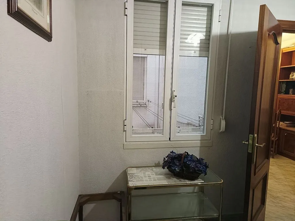 Esik - Apartment with Garage in Chamberí