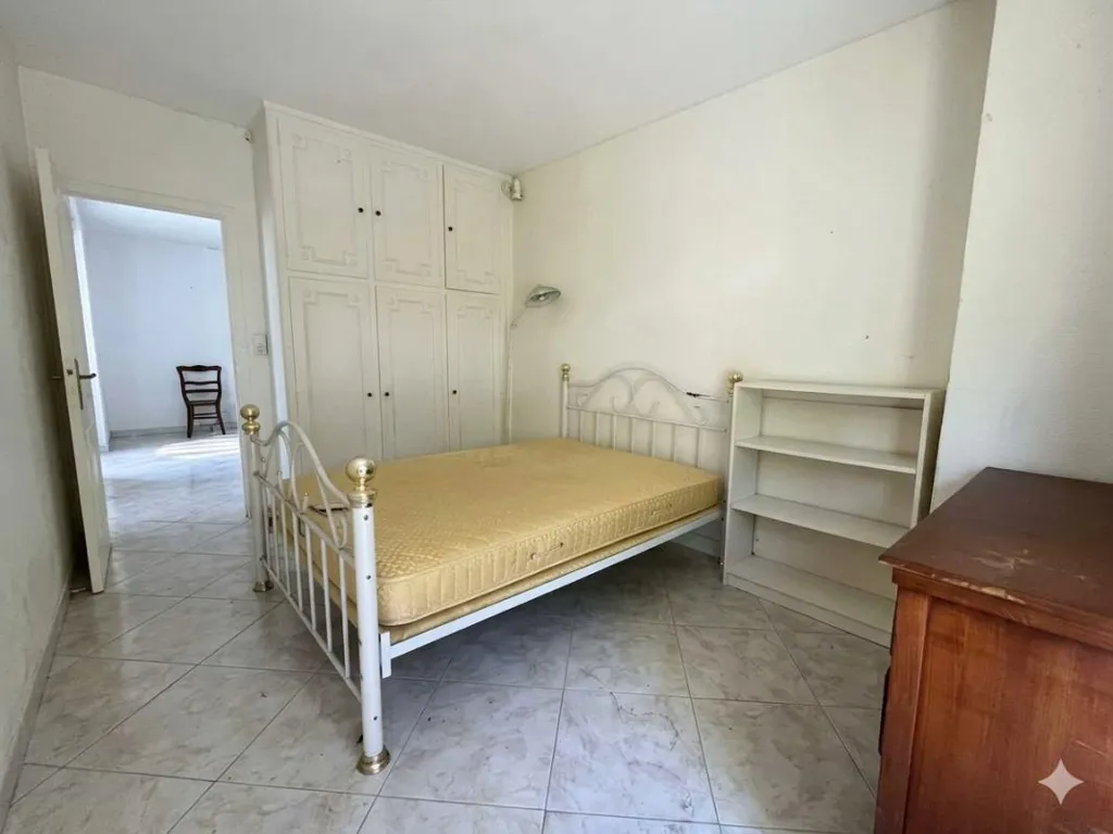 Chambres - Ensemble Immobilier avec Deux Maisons dans la Vallée de la Juine
