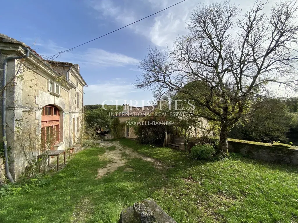 Aed - Self-Sufficient Hamlet in Périgord Vert