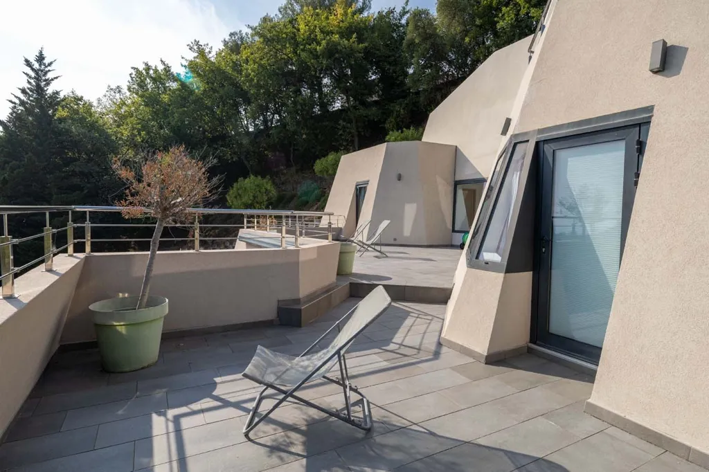 Terrace - Luxury Villa with Sea View in Roquebrune-Cap-Martin