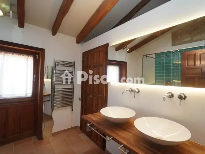 Vannitoad - Rustic Masia with Pool in Els Masos de Coma-Ruga