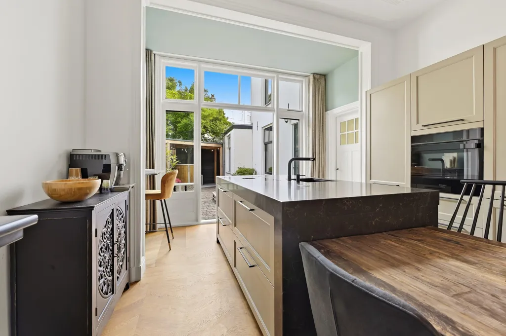 Cuisine - Gallery Flat with Water View in Delft