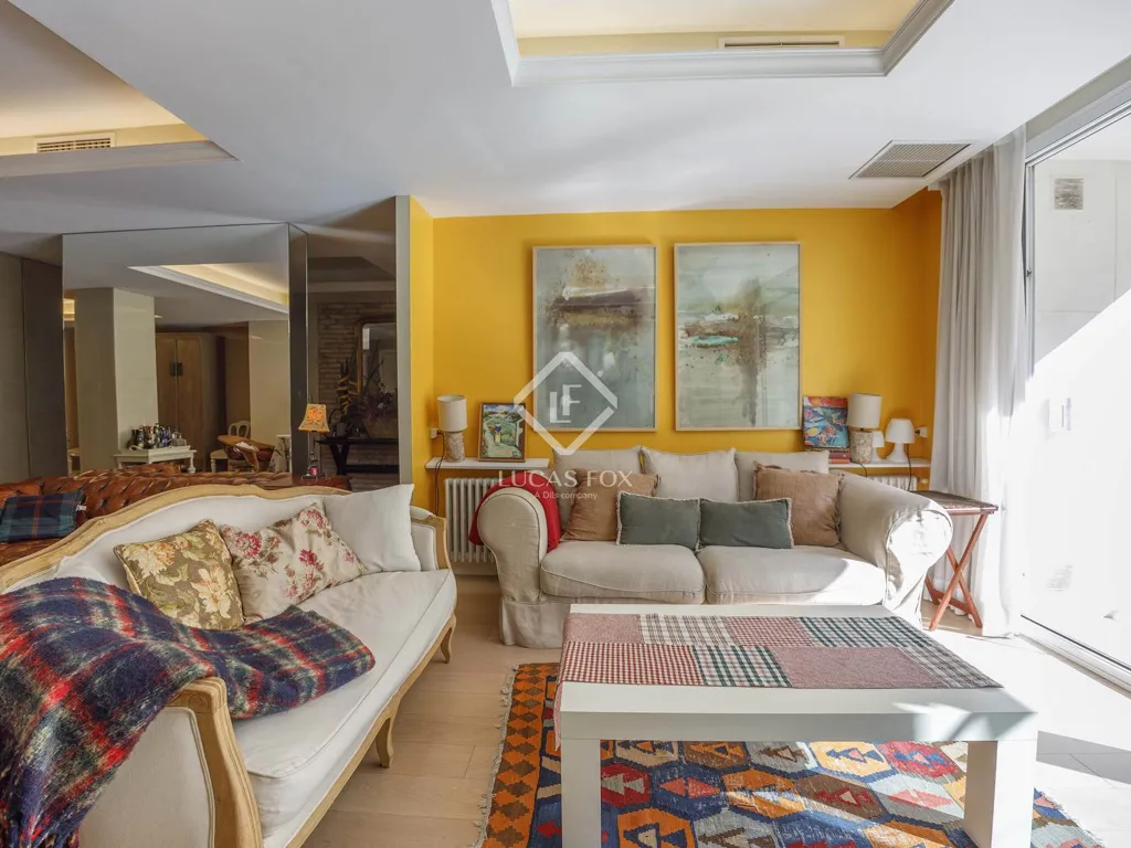 Living Room - Refurbished Apartment with Terrace in Valencia