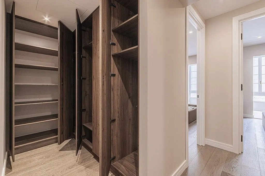 closet_dressing