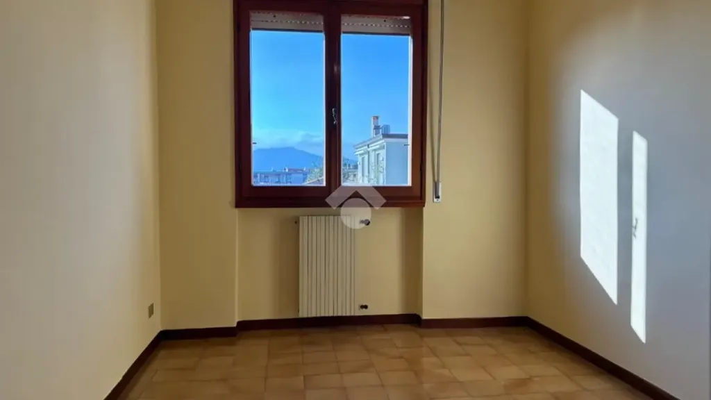 other_room