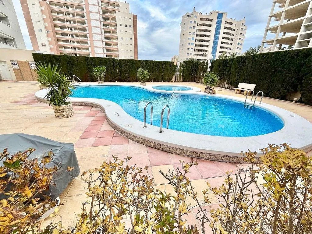 Bassein - 1-Bedroom Apartment with Pool in Guardamar