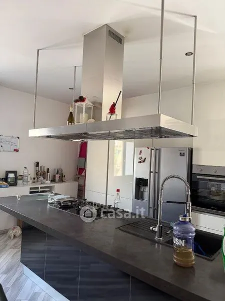 Cucina - Modernised Apartment with Garage in Modena