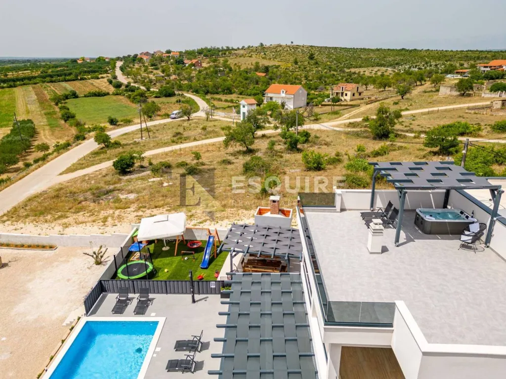 Õhuvaade - Luxury Villa with Pool in Tinj, Benkovac