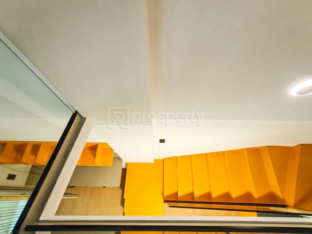 Pièces - Fully Renovated Apartment with City View in Kypseli