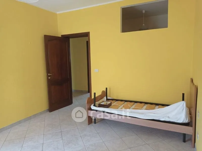 Chambres - Three-Bedroom Apartment with Verandas in Bosa Centre