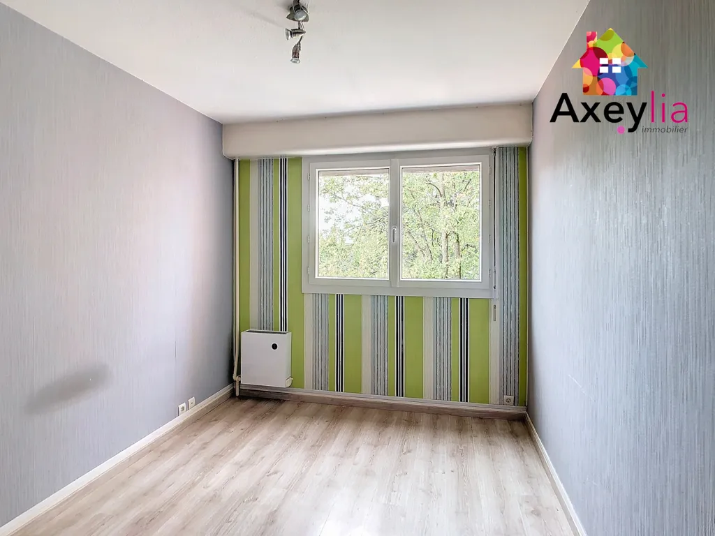 Pièces - Appartement 2 Chambres avec Balcon à Roanne