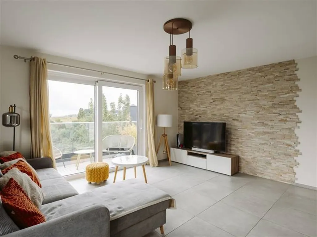 Elutuba - Modern Apartment with Terrace in Arlon