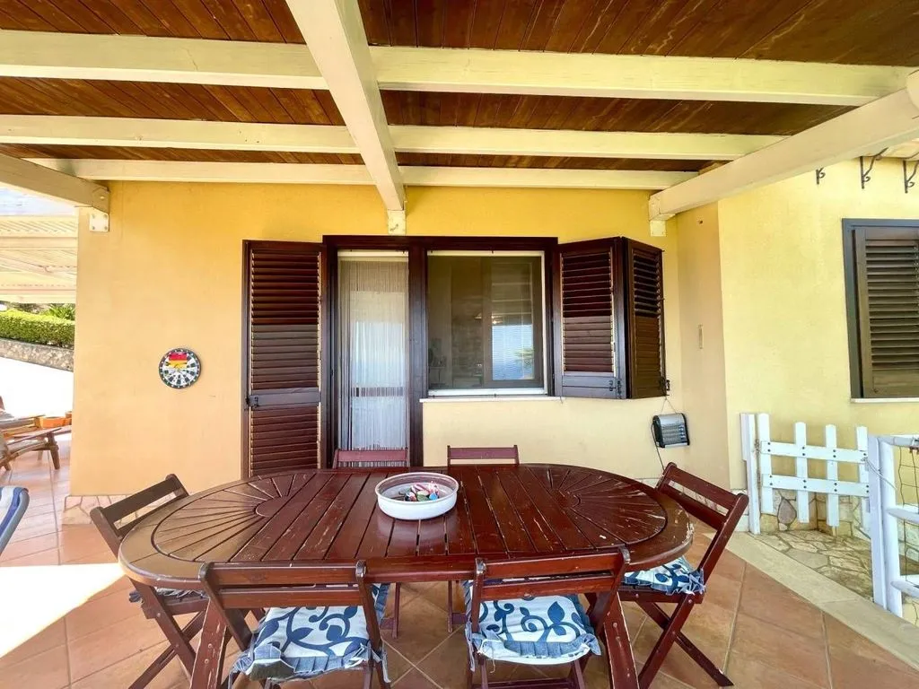 Terrace - Luxury Villa with Sea View in Conza, Sicily