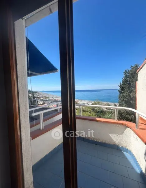 Rõdu - Apartment with Sea View in Scalea