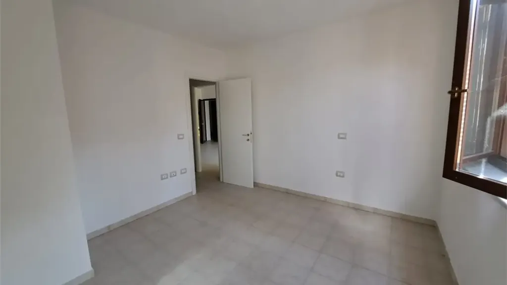 Toad - Modern Apartment with Balcony in Aulla