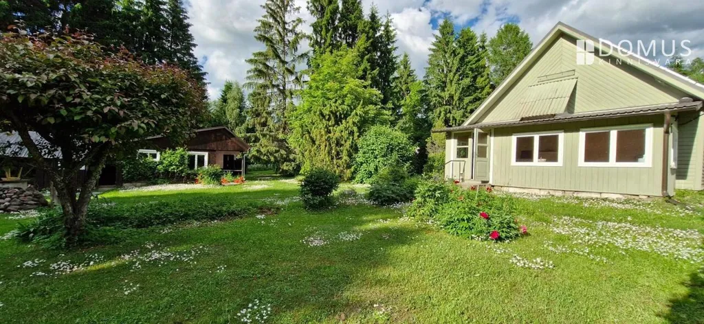 Garden - Detached House with Garage in Jürimõisa