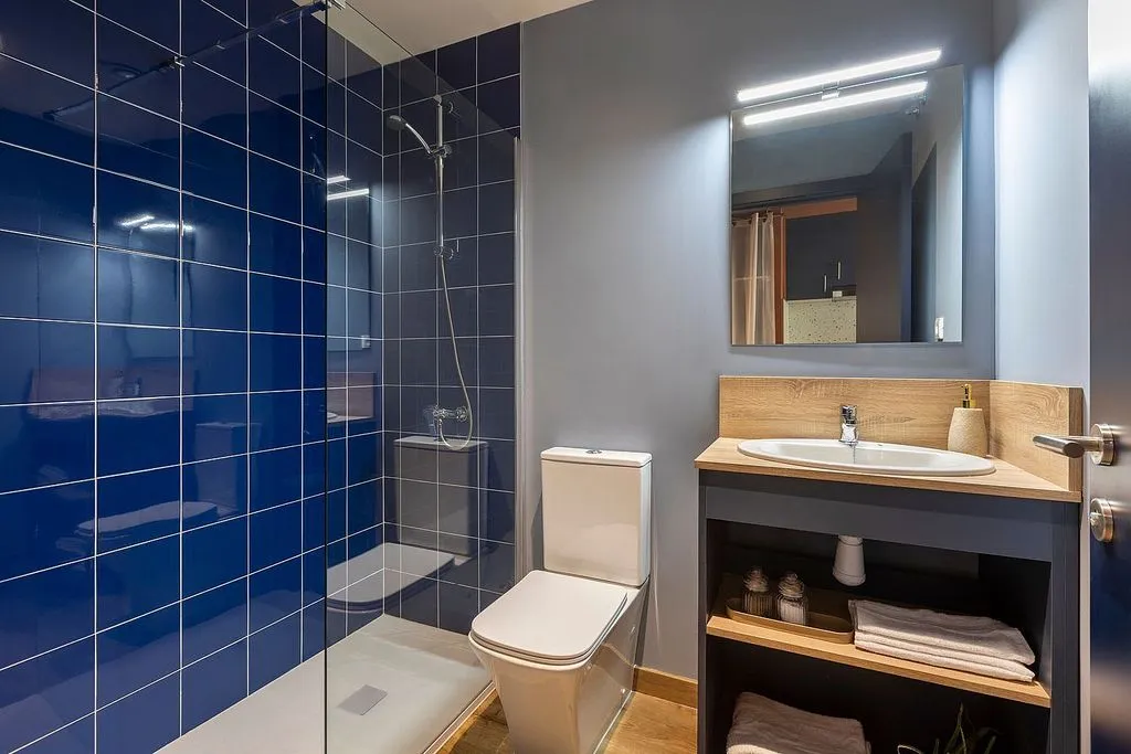 Salles de bain - Student Studio with Air Conditioning in Poblats Marítims
