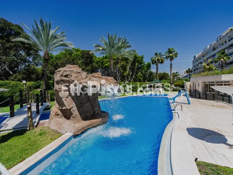 Pool - Modern Flat with Golf View in Alicante
