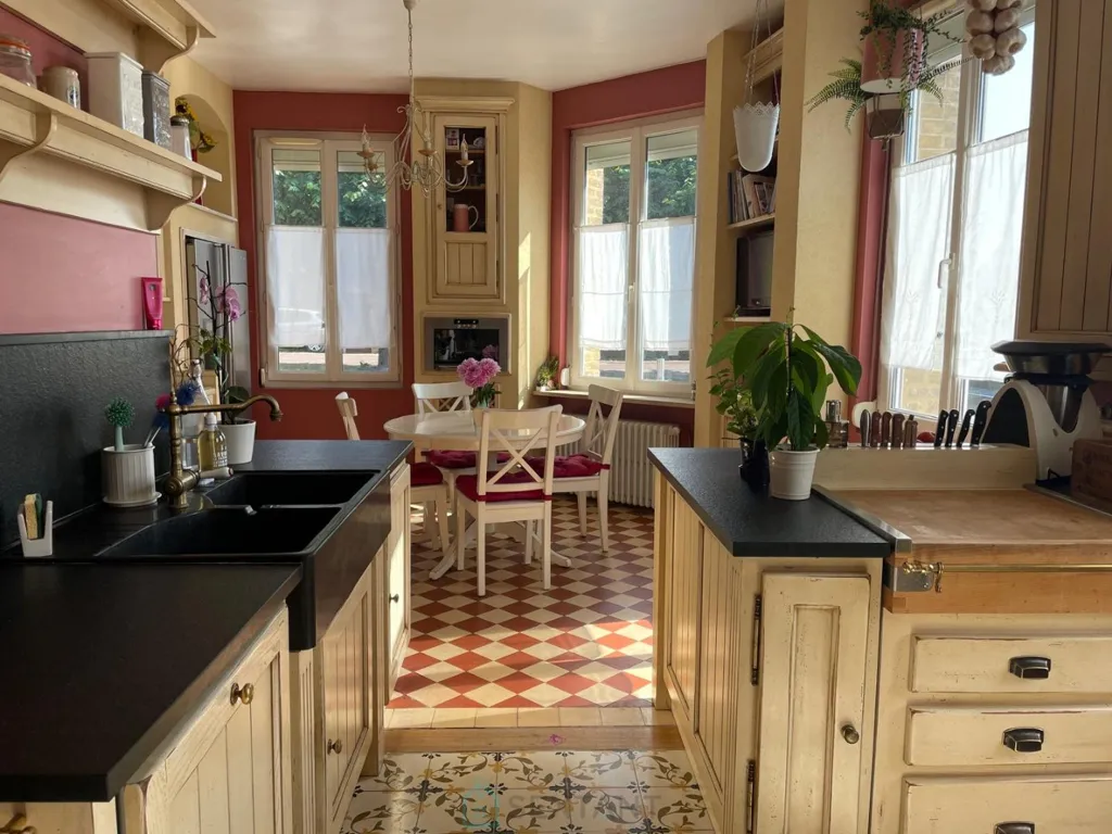 Cucina - Master House with Dependence and Luxury Features near Paris